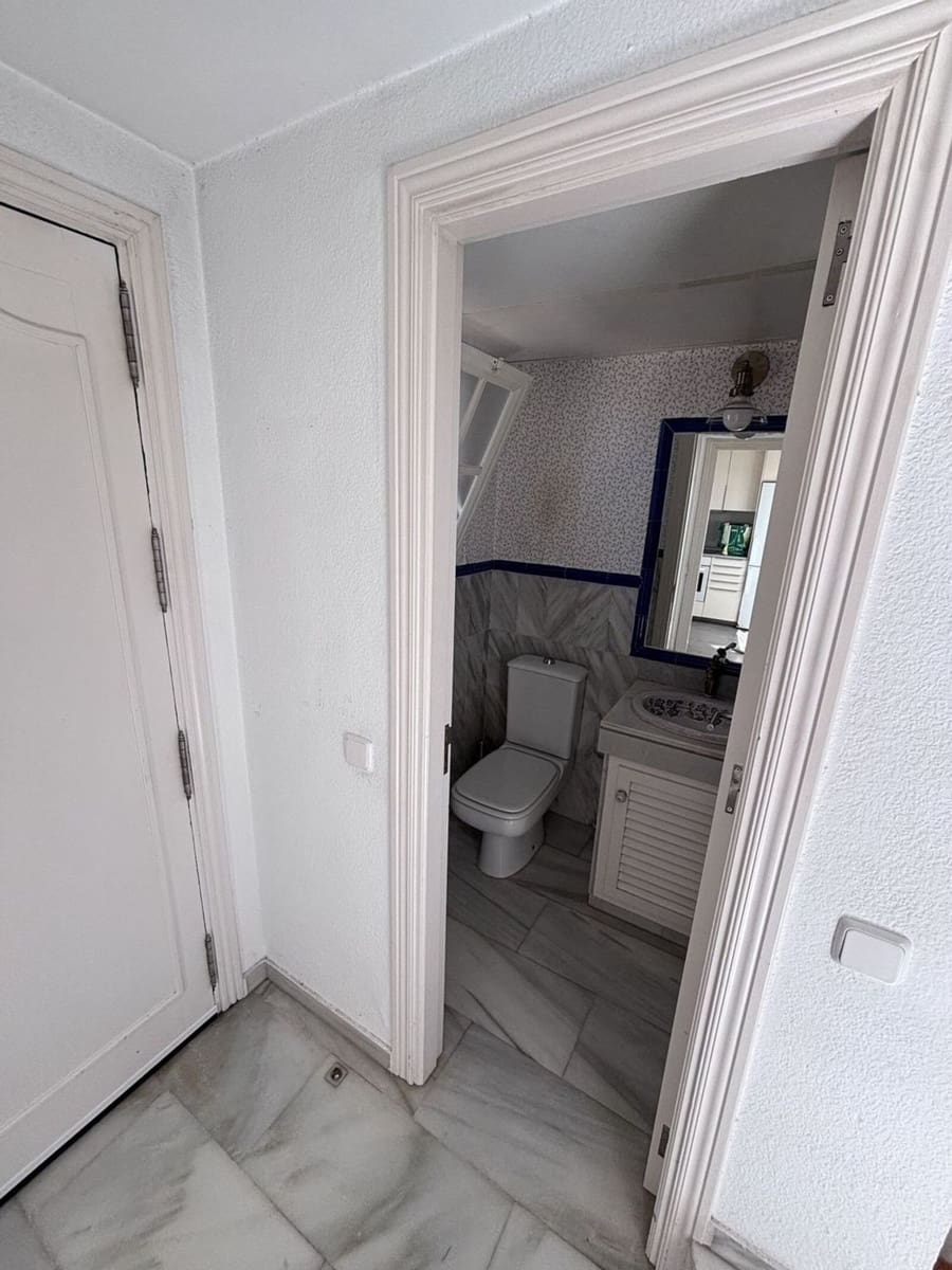 3 soverom Hus til salgs i Estepona - € 500 000 (Ref: 10020465)