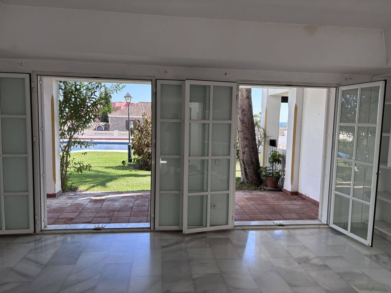 3 soverom Hus til salgs i Estepona - € 500 000 (Ref: 10020465)