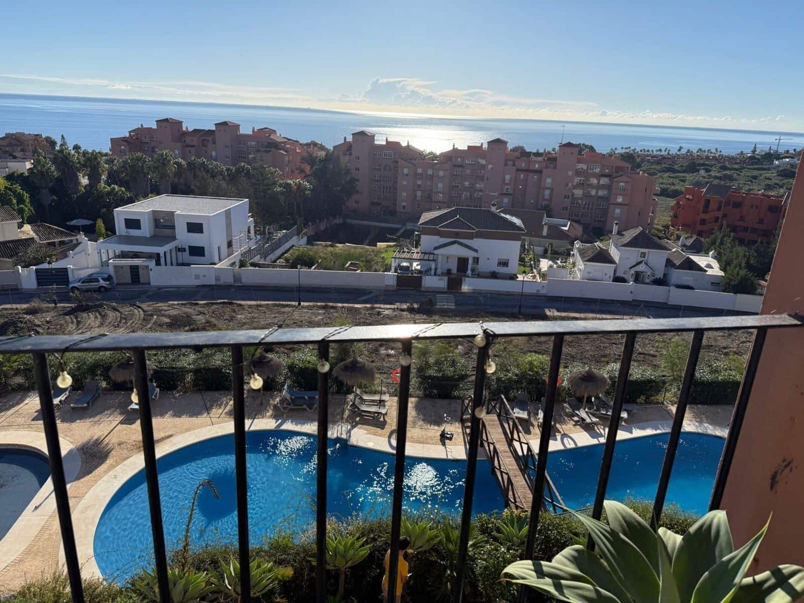2 makuuhuone Huoneisto myytävänä paikassa La Duquesa / Puerto de la Duquesa - 375 000 € (Ref: 10020468)