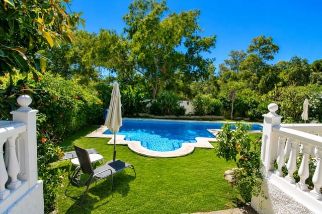 3 sypialnia Willa na sprzedaż w Calahonda, Mijas - 775 000 € (Ref: 10020474)