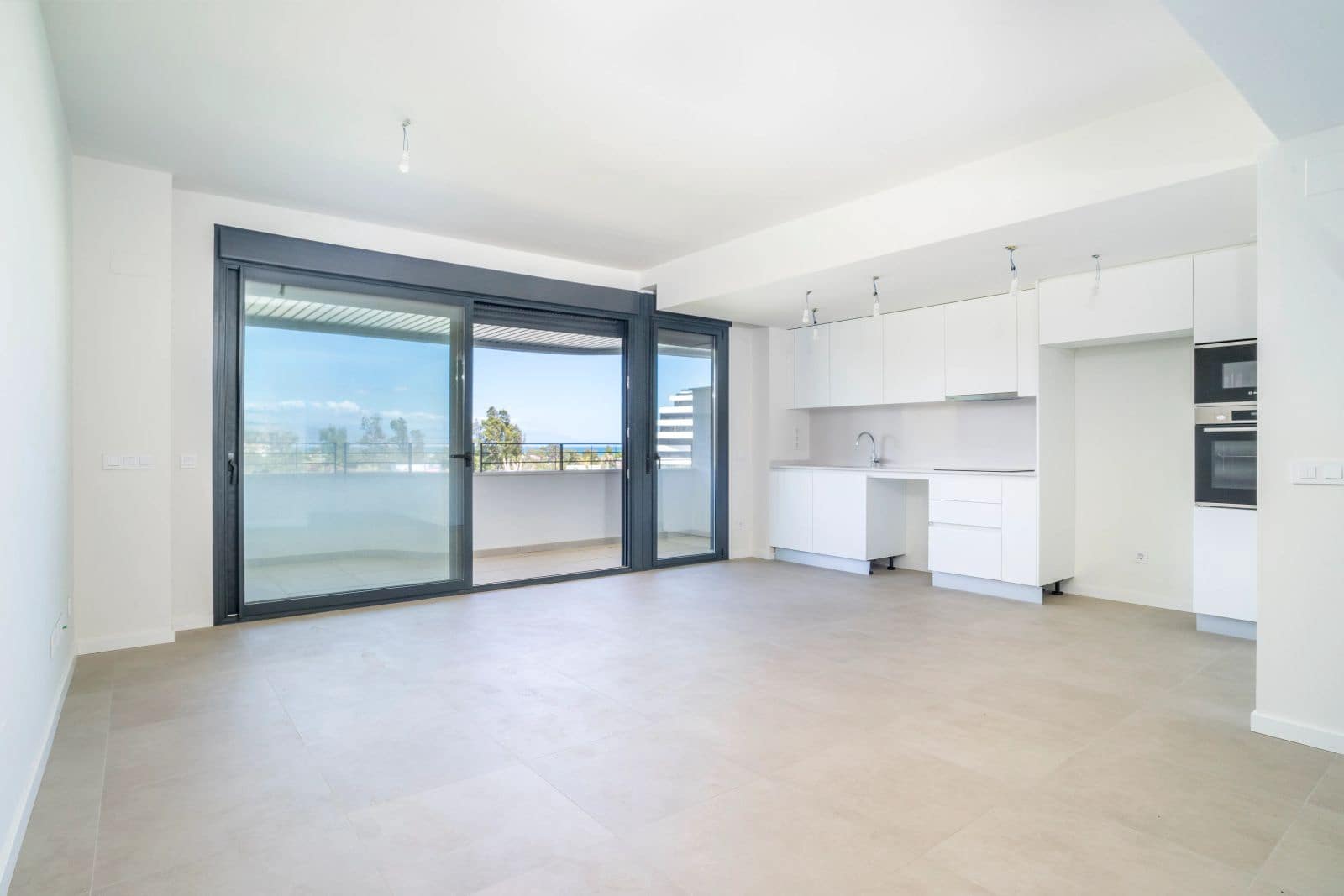 2 makuuhuone Huoneisto myytävänä paikassa Torremolinos - 740 000 € (Ref: 10020477)