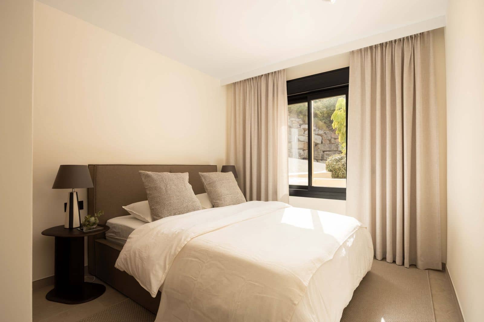 3 quarto Apartamento para venda em Nueva Andalucia - 1 350 000 € (Ref: 10020478)
