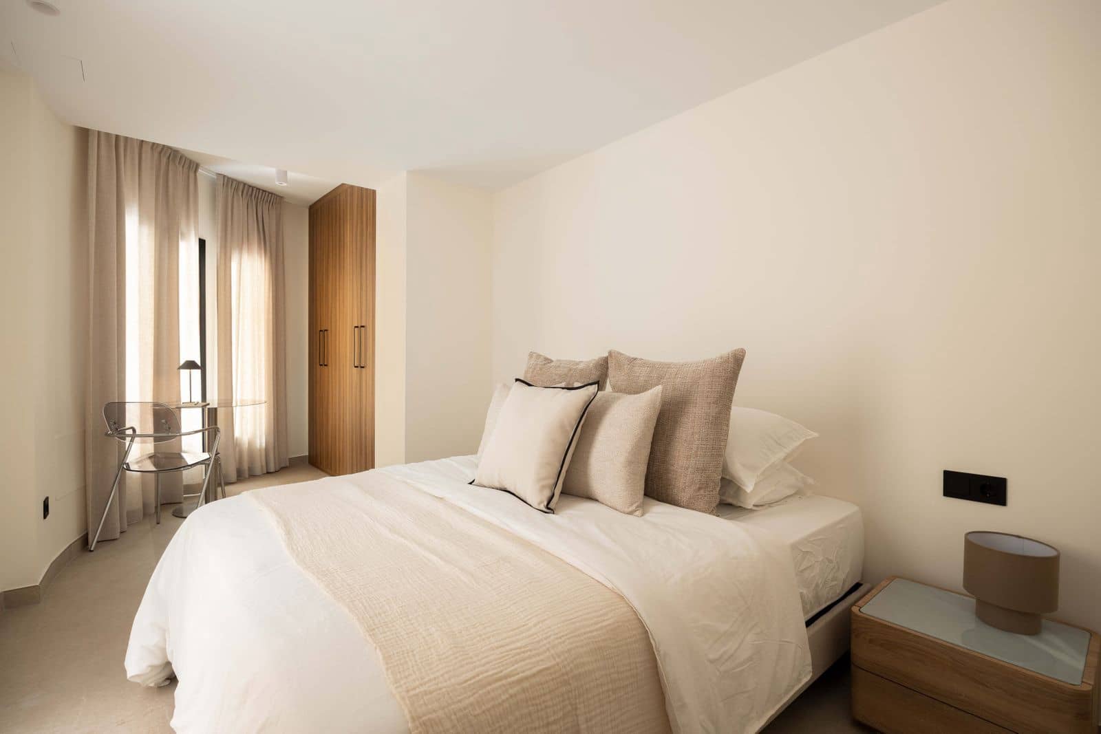 3 quarto Apartamento para venda em Nueva Andalucia - 1 350 000 € (Ref: 10020478)
