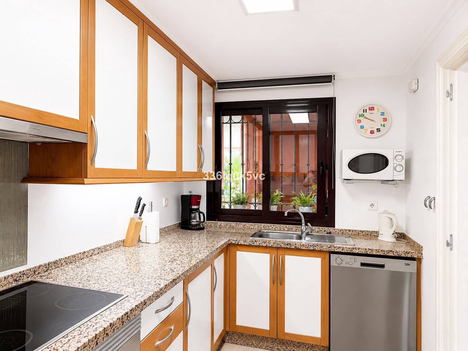 2 sovrum Lägenhet till salu i Benahavis - 485 000 € (Ref: 10020480)