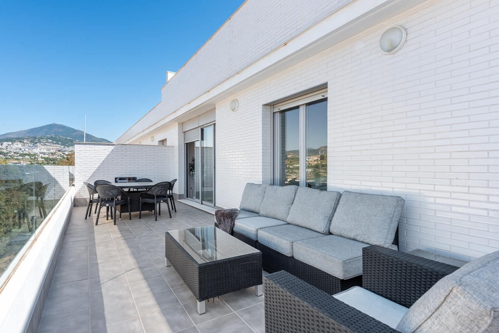 2 slaapkamer Penthouse te koop in Nueva Andalucia - € 530.000 (Ref: 10020490)