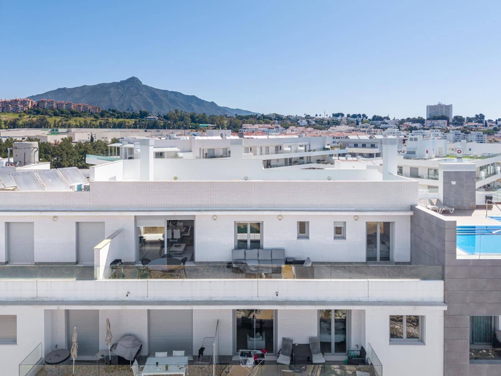 2 slaapkamer Penthouse te koop in Nueva Andalucia - € 530.000 (Ref: 10020490)