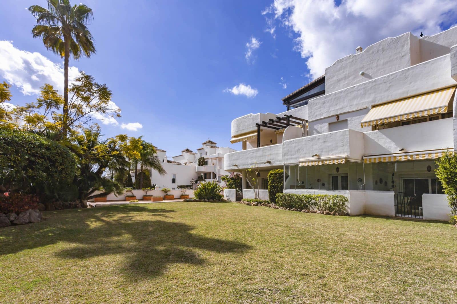 3 slaapkamer Appartement te koop in Golden Mile - € 699.000 (Ref: 10020492)