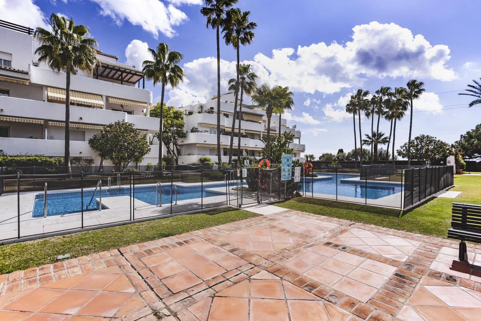 3 slaapkamer Appartement te koop in Golden Mile - € 699.000 (Ref: 10020492)