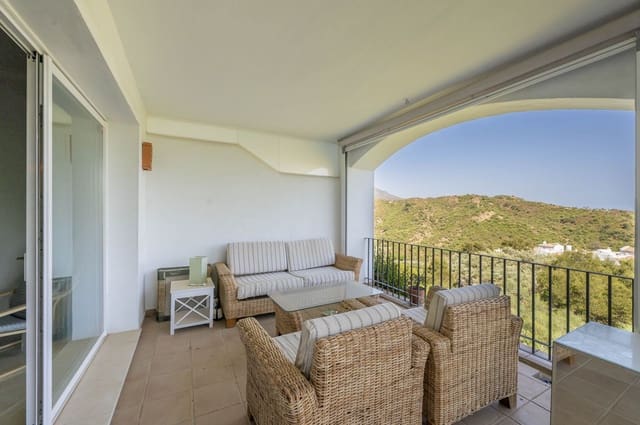2 bedroom Apartment for sale in Benahavís - € 450,000 (Ref: 10020494)