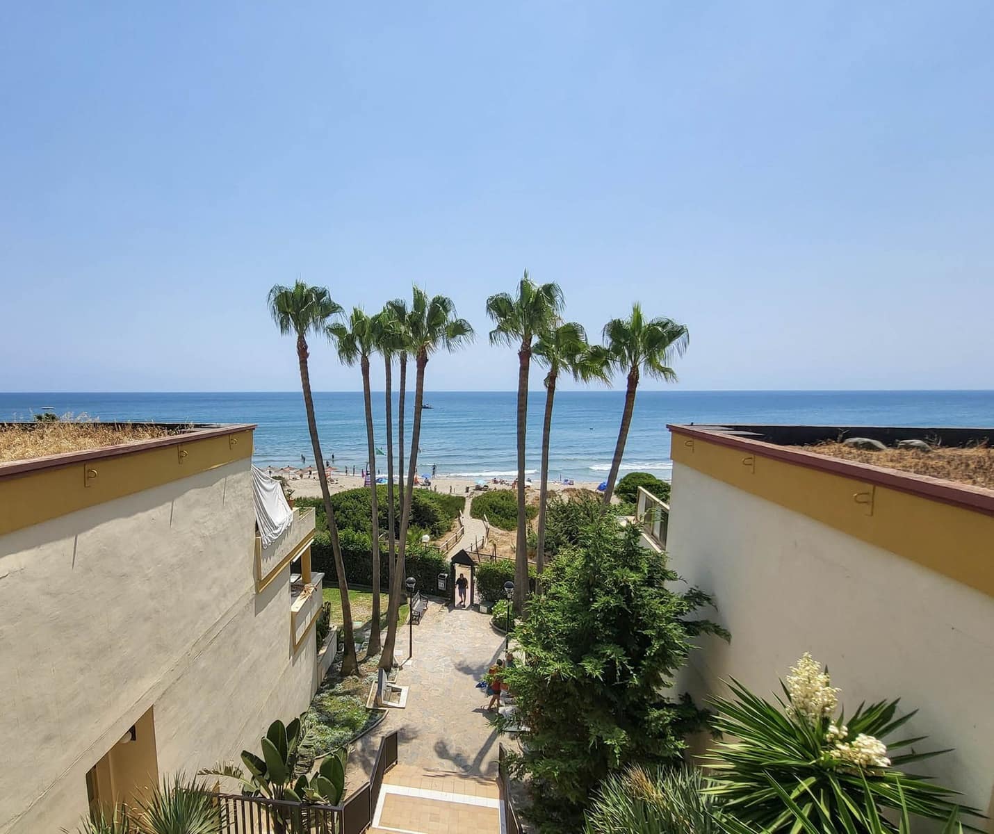 1 bedroom Studio for sale in Elviria - € 360,000 (Ref: 10020495)