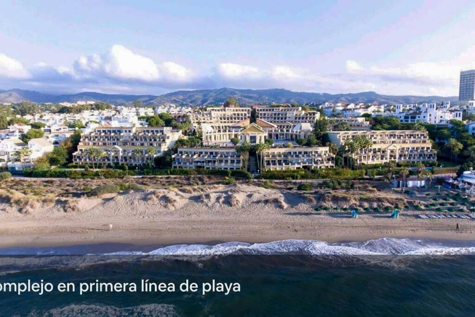 1 bedroom Studio for sale in Elviria - € 360,000 (Ref: 10020495)