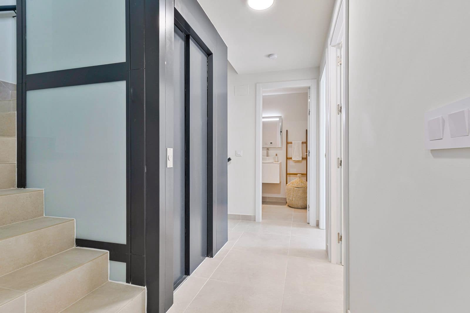 4 sypialnia Dom na sprzedaż w Benalmadena - 1 198 000 € (Ref: 10020500)