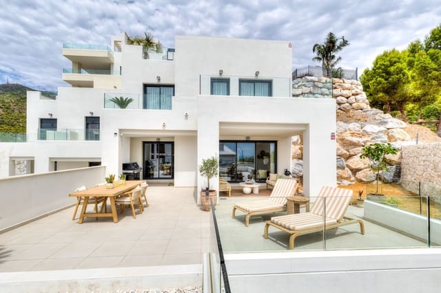 4 sypialnia Dom na sprzedaż w Benalmádena - 1 198 000 € (Ref: 10020500)