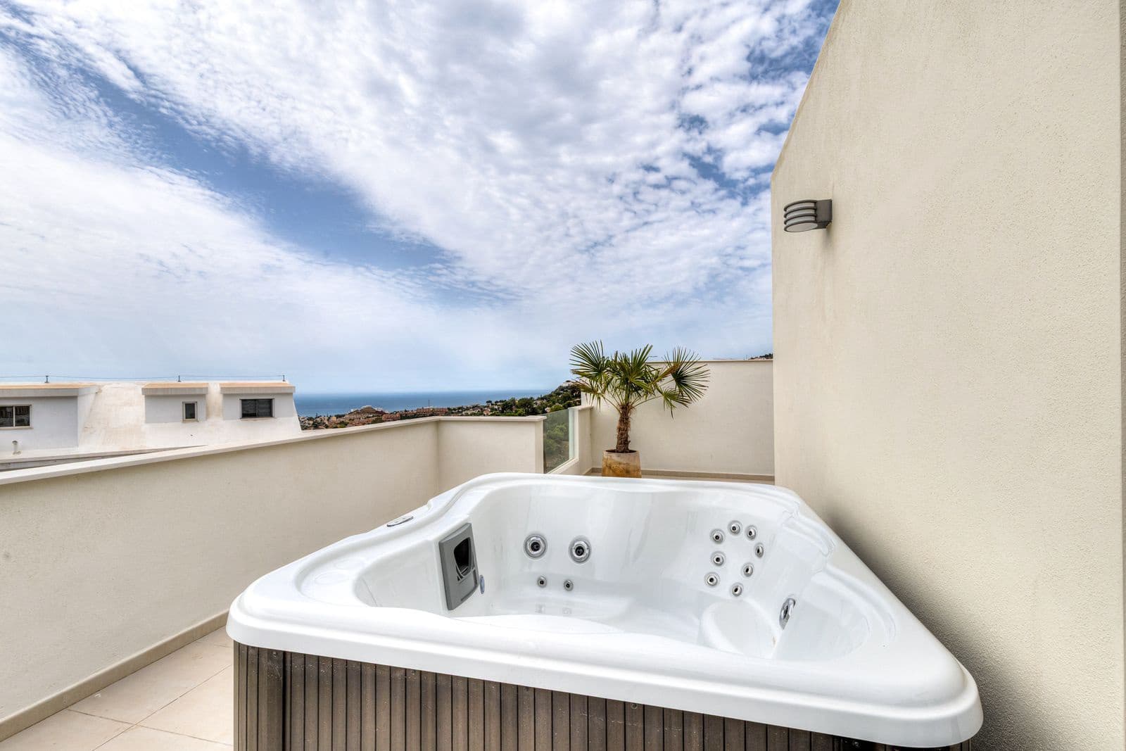 4 sypialnia Dom na sprzedaż w Benalmadena - 1 198 000 € (Ref: 10020500)
