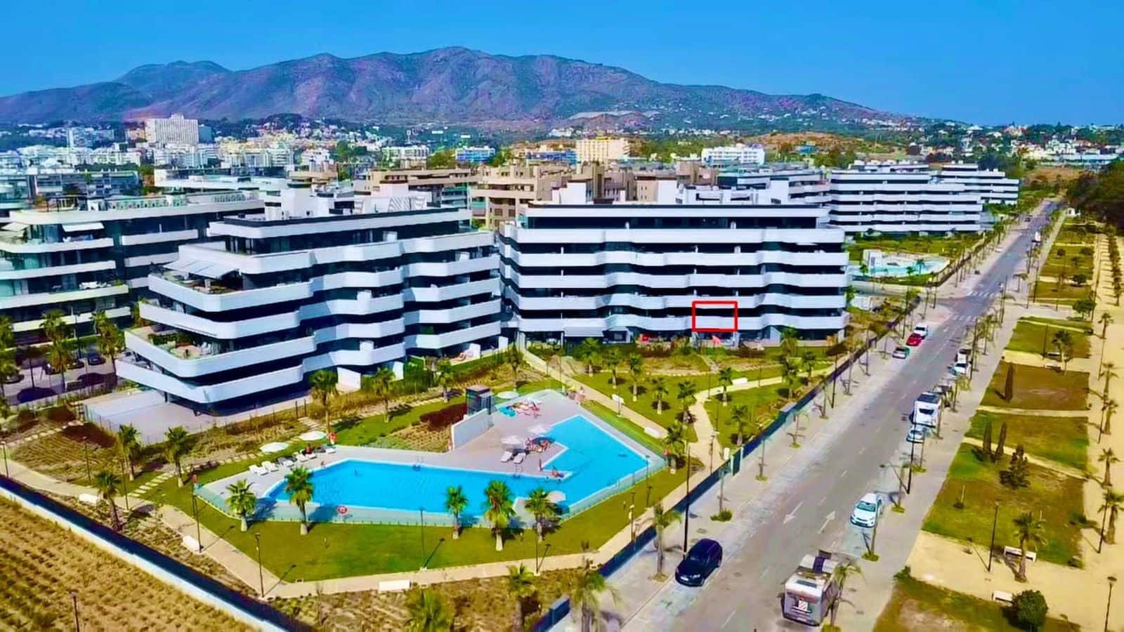 2 makuuhuone Huoneisto myytävänä paikassa Torremolinos - 930 000 € (Ref: 10020502)
