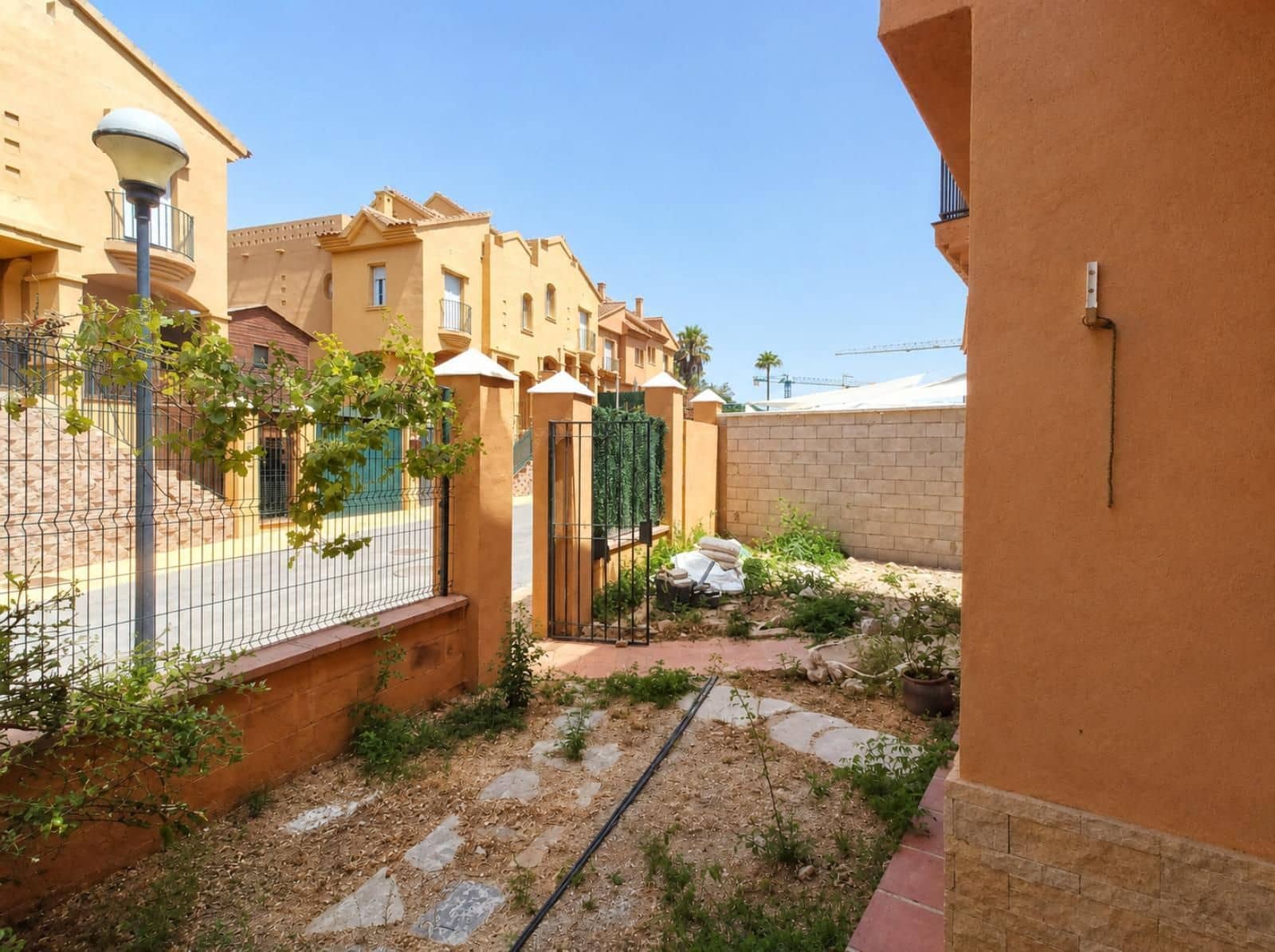 Chalet de 3 habitaciones en Riviera del Sol en venta - 476.000 € (Ref: 10020504)