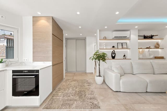 3 makuuhuone Paritalo myytävänä paikassa Benalmádena - 799 000 € (Ref: 10020509)