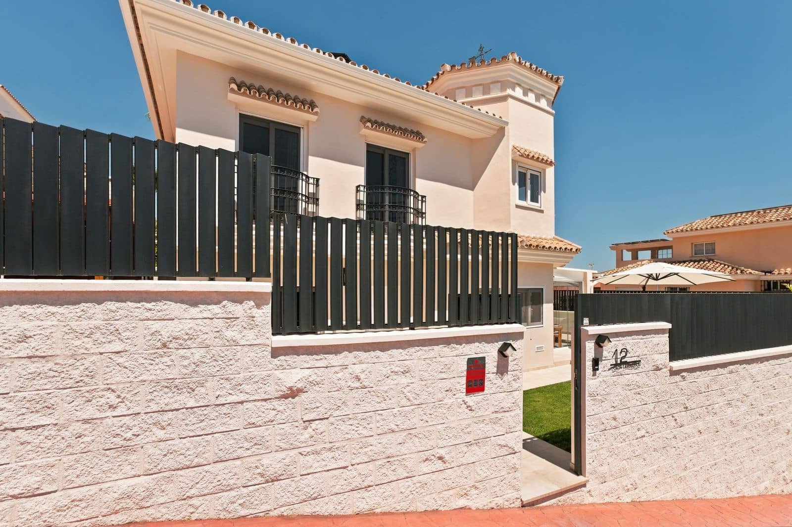 3 makuuhuone Paritalo myytävänä paikassa Benalmadena - 799 000 € (Ref: 10020509)