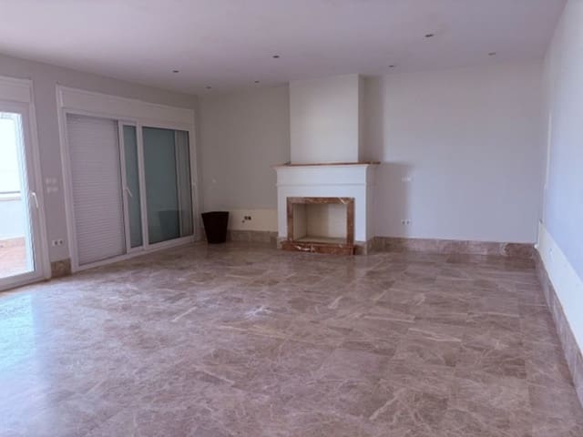 3 bedroom Apartment for sale in Santa Clara, Marbella - € 750,000 (Ref: 10020510)