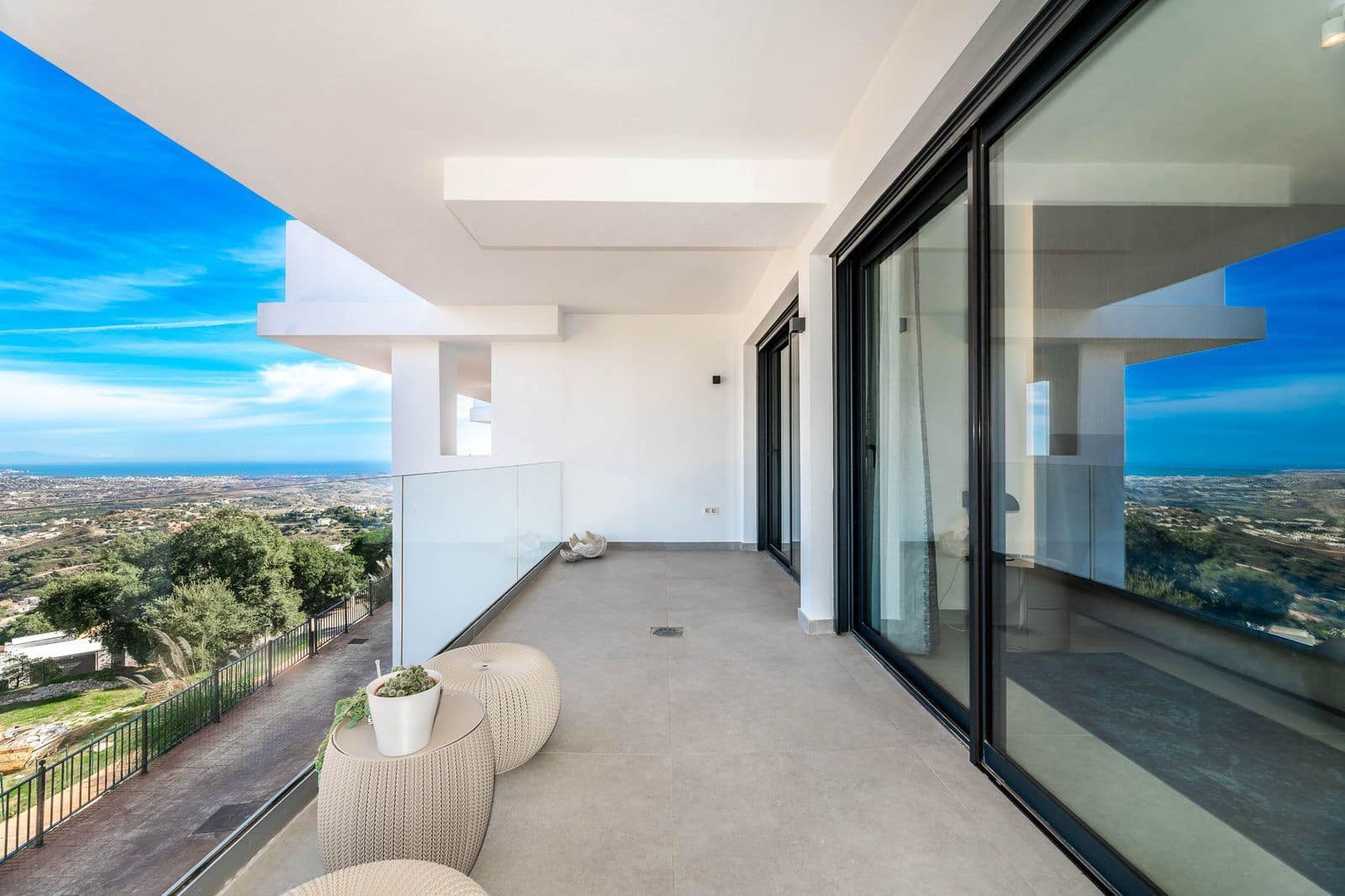 3 soveværelse Semi-Rækkehus til salg i Marbella - € 1.275.000 (Ref: 10020514)