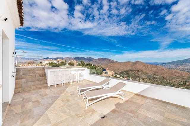 3 soveværelse Semi-Rækkehus til salg i Marbella - € 1.275.000 (Ref: 10020514)