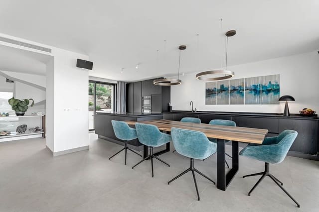 3 soveværelse Semi-Rækkehus til salg i Marbella - € 1.275.000 (Ref: 10020514)