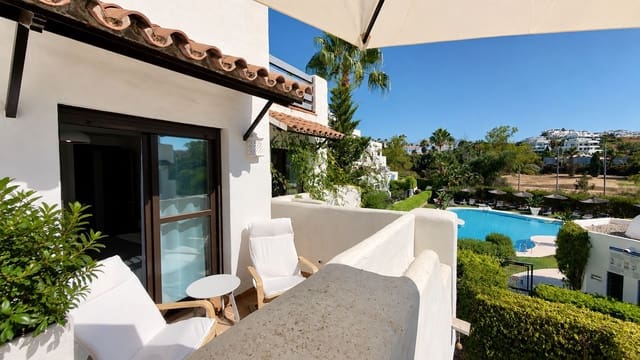 2 soveværelse Lejlighed til salg i Selwo, Estepona - € 375.000 (Ref: 10020516)