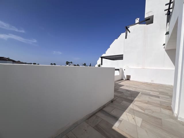 2 Zimmer Apartment zu verkaufen in Estepona - 425.000 € (Ref: 10020517)