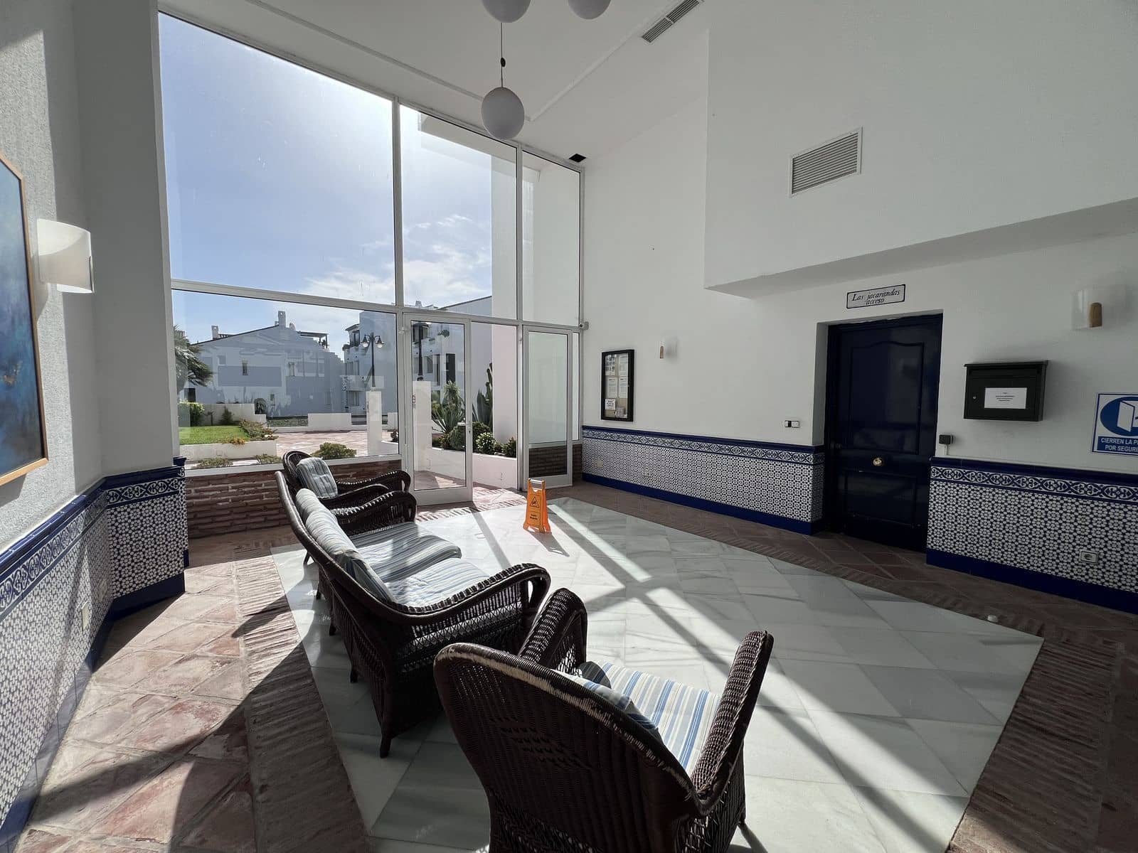 2 Zimmer Apartment zu verkaufen in Estepona - 425.000 € (Ref: 10020517)
