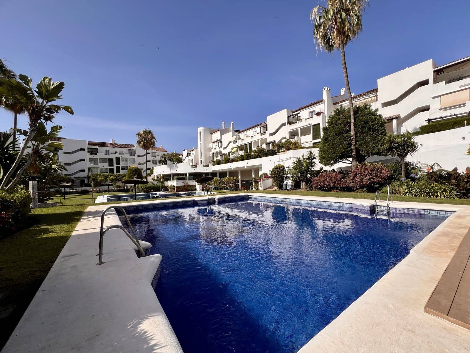 2 Zimmer Apartment zu verkaufen in Estepona - 425.000 € (Ref: 10020517)