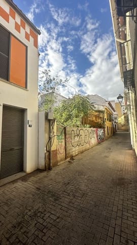 Bouwgrond te koop in La Trinidad, Málaga stad - € 390.000 (Ref: 10020518)