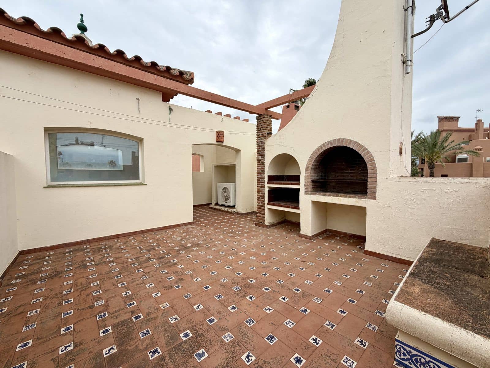 2 sovrum Hus till salu i Estepona - 699 000 € (Ref: 10020520)