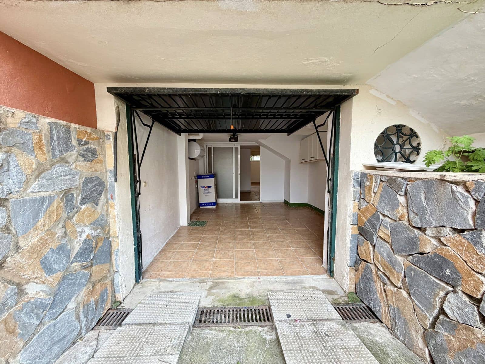 2 sovrum Hus till salu i Estepona - 699 000 € (Ref: 10020520)