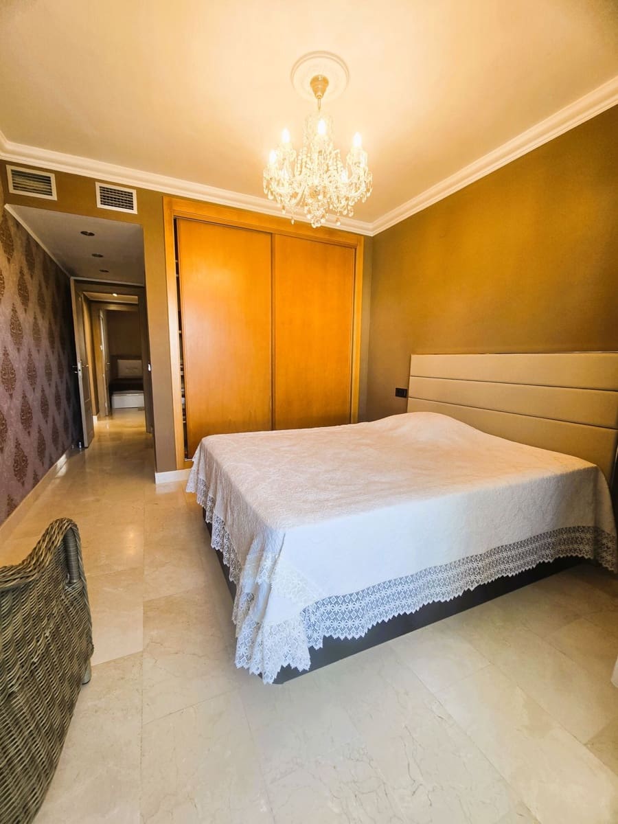 2 Zimmer Apartment zu verkaufen in Calahonda - 349.000 € (Ref: 10020521)