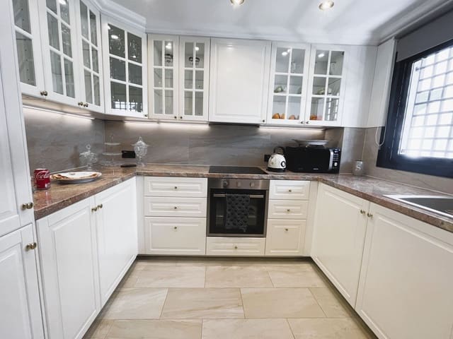 2 Zimmer Apartment zu verkaufen in Calahonda, Mijas - 349.000 € (Ref: 10020521)