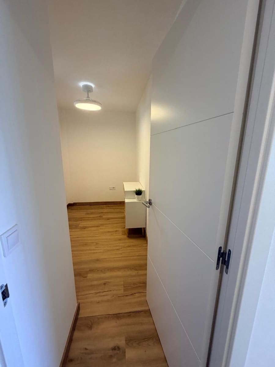Apartamento de 2 habitaciones en Benalmádena en venta - 305.000 € (Ref: 10020523)
