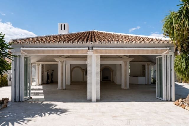 Restaurant/Bar til salgs i El Paraiso, Estepona - € 1 195 000 (Ref: 10020527)