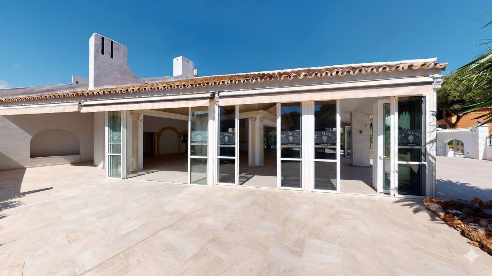 Bar/Restaurant zu verkaufen in El Paraiso - 1.195.000 € (Ref: 10020527)
