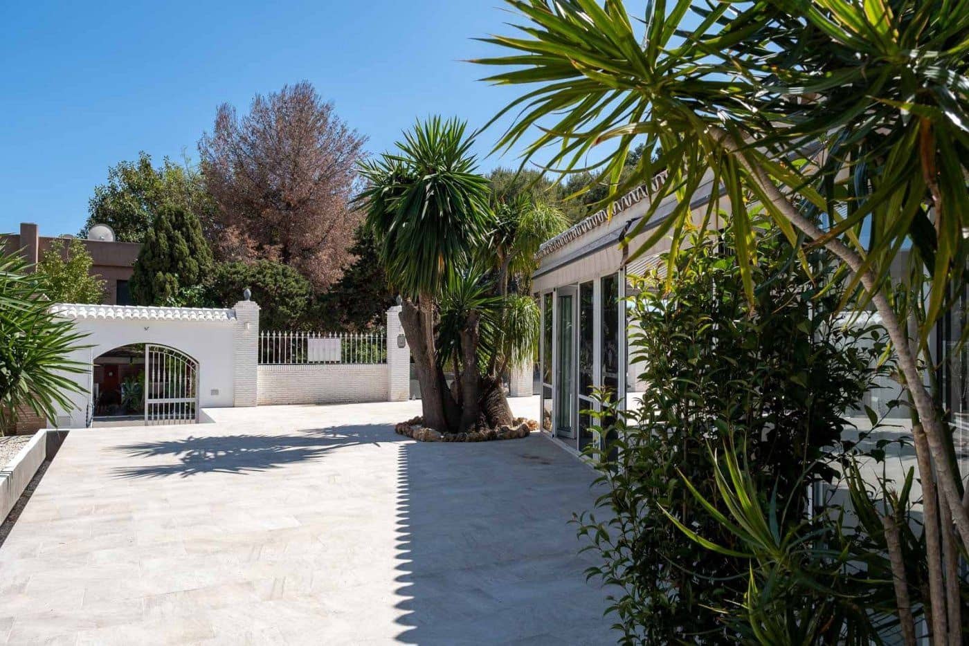 Bar/Restaurant zu verkaufen in El Paraiso - 1.195.000 € (Ref: 10020527)