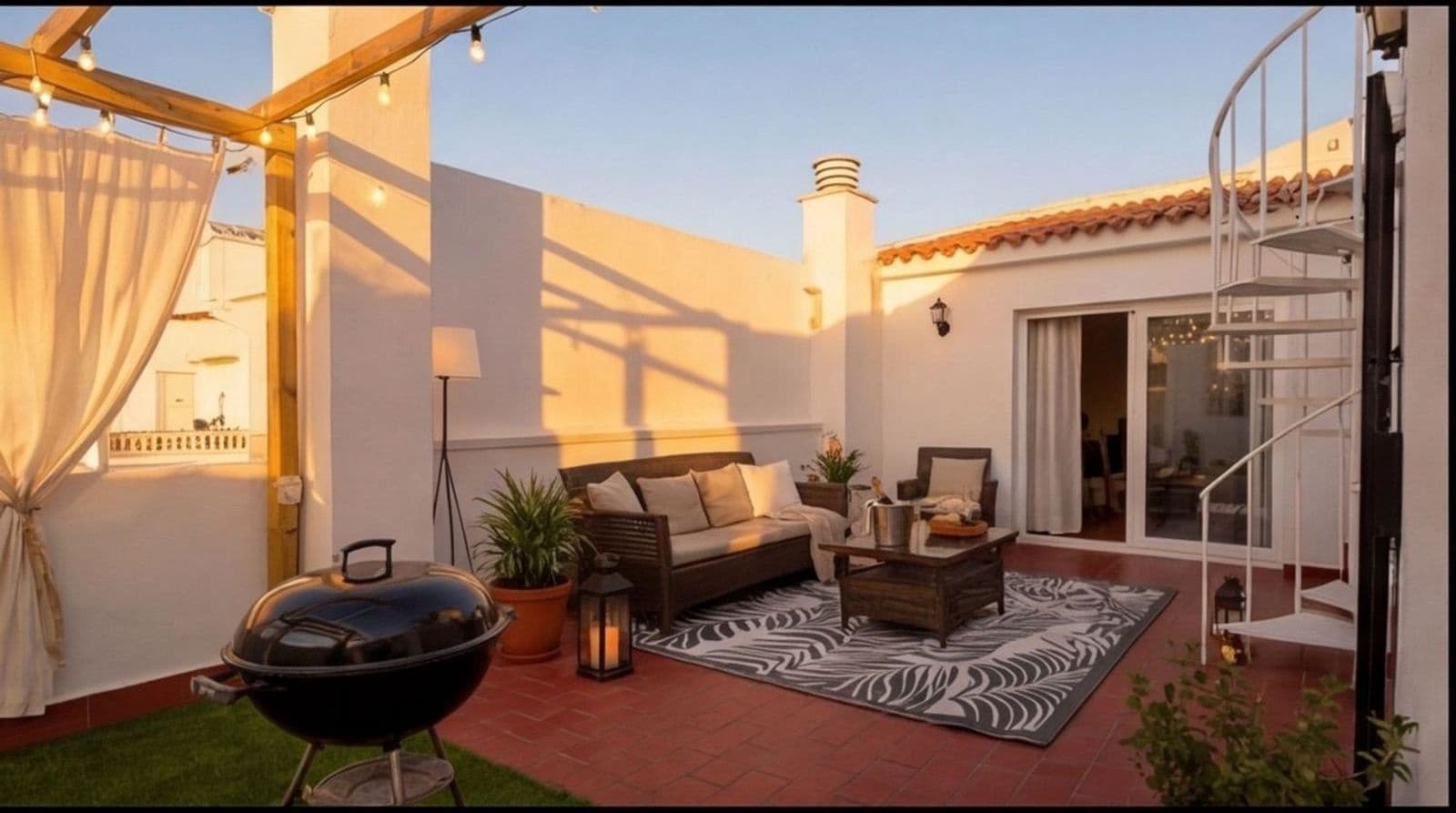 3 soveværelse Penthouse til salg i Elviria - € 355.000 (Ref: 10020529)