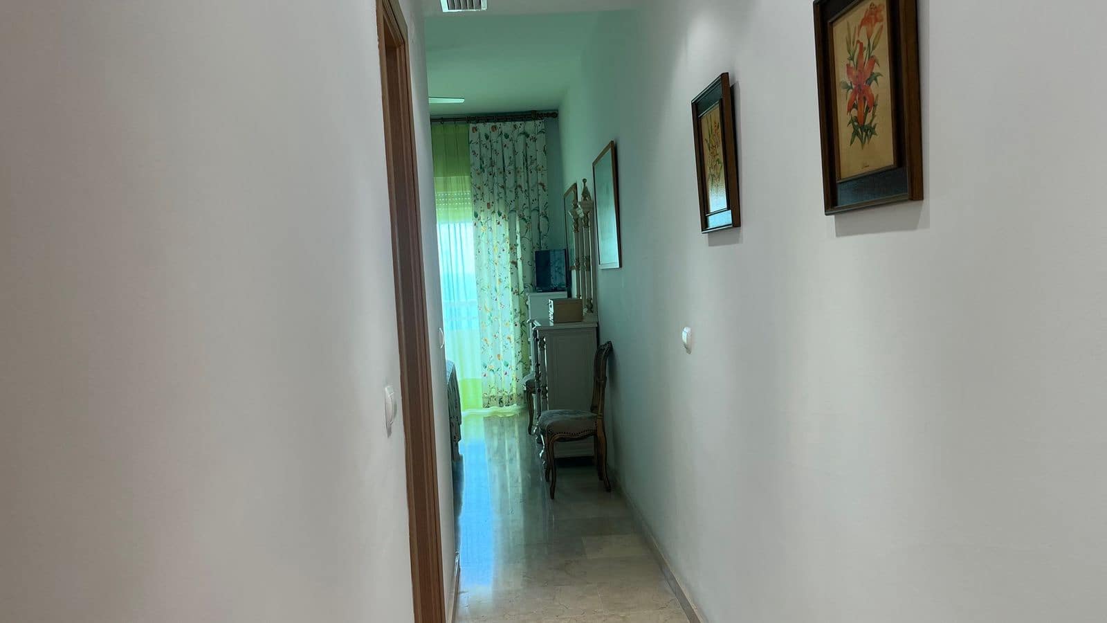 3 bedroom Apartment for sale in Marbella - € 1,300,000 (Ref: 10020532)