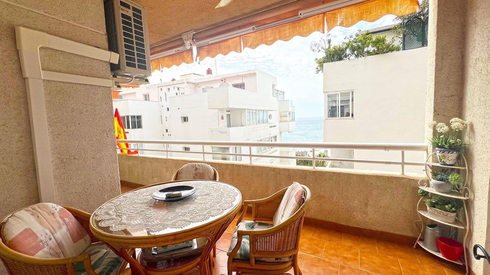 3 bedroom Apartment for sale in Marbella - € 1,300,000 (Ref: 10020532)