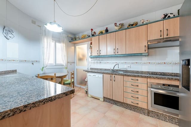 3 bedroom Apartment for sale in Torrequebrada, Benalmádena - € 485,000 (Ref: 10020538)