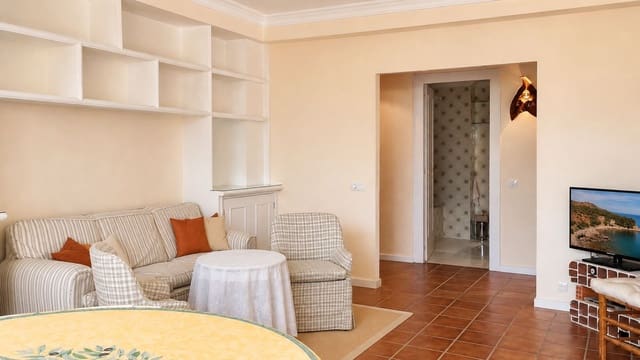 2 soverom Leilighet til salgs i Nueva Andalucia, Marbella - € 450 000 (Ref: 10020541)