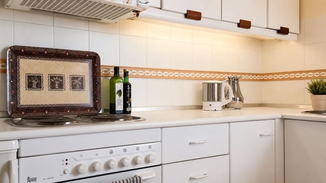 2 soverom Leilighet til salgs i Nueva Andalucia, Marbella - € 450 000 (Ref: 10020541)