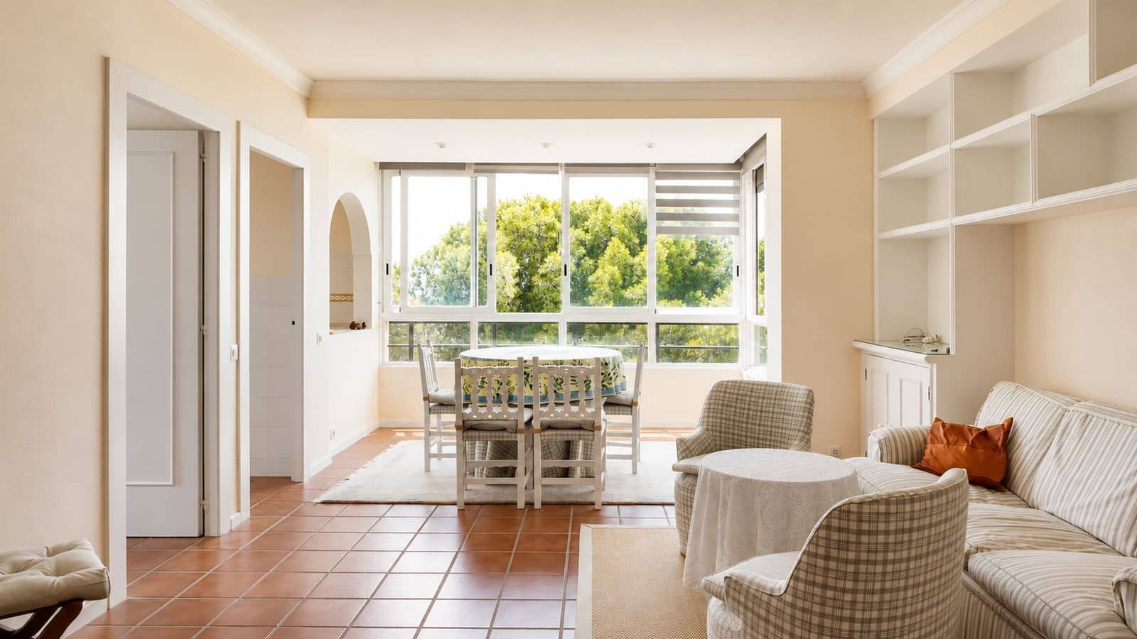 2 soverom Leilighet til salgs i Nueva Andalucia - € 450 000 (Ref: 10020541)