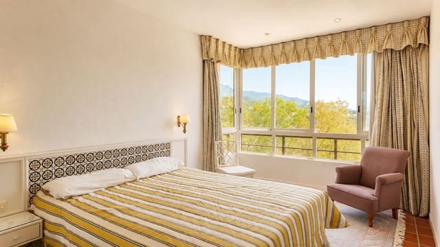 2 soverom Leilighet til salgs i Nueva Andalucia, Marbella - € 450 000 (Ref: 10020541)