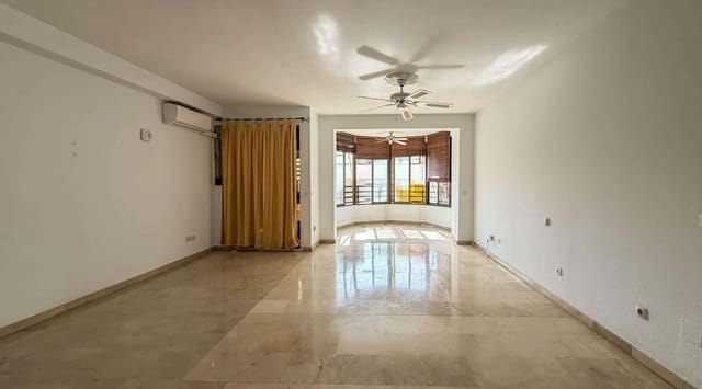 2 bedroom Apartment for sale in Marbella - € 425,000 (Ref: 10020545)