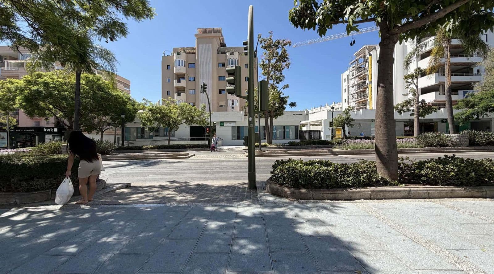 2 bedroom Apartment for sale in Marbella - € 425,000 (Ref: 10020545)