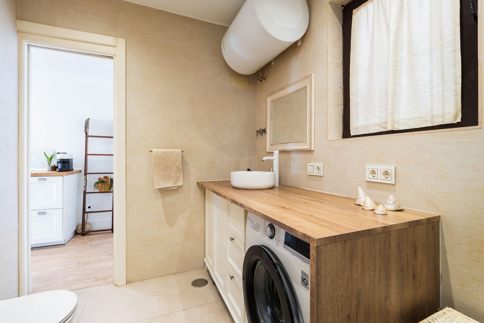 1 bedroom Apartment for sale in Puerto Banus - € 749,000 (Ref: 10020546)